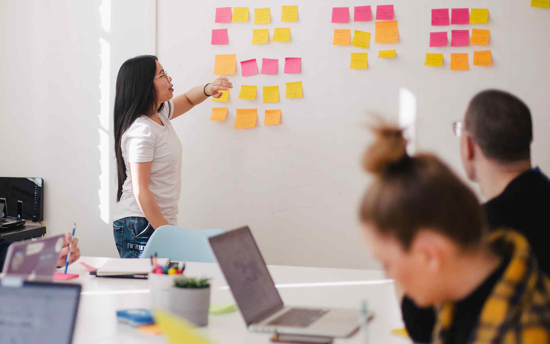 https://avenocorp.com/wp-content/uploads/2018/09/post_01.jpg